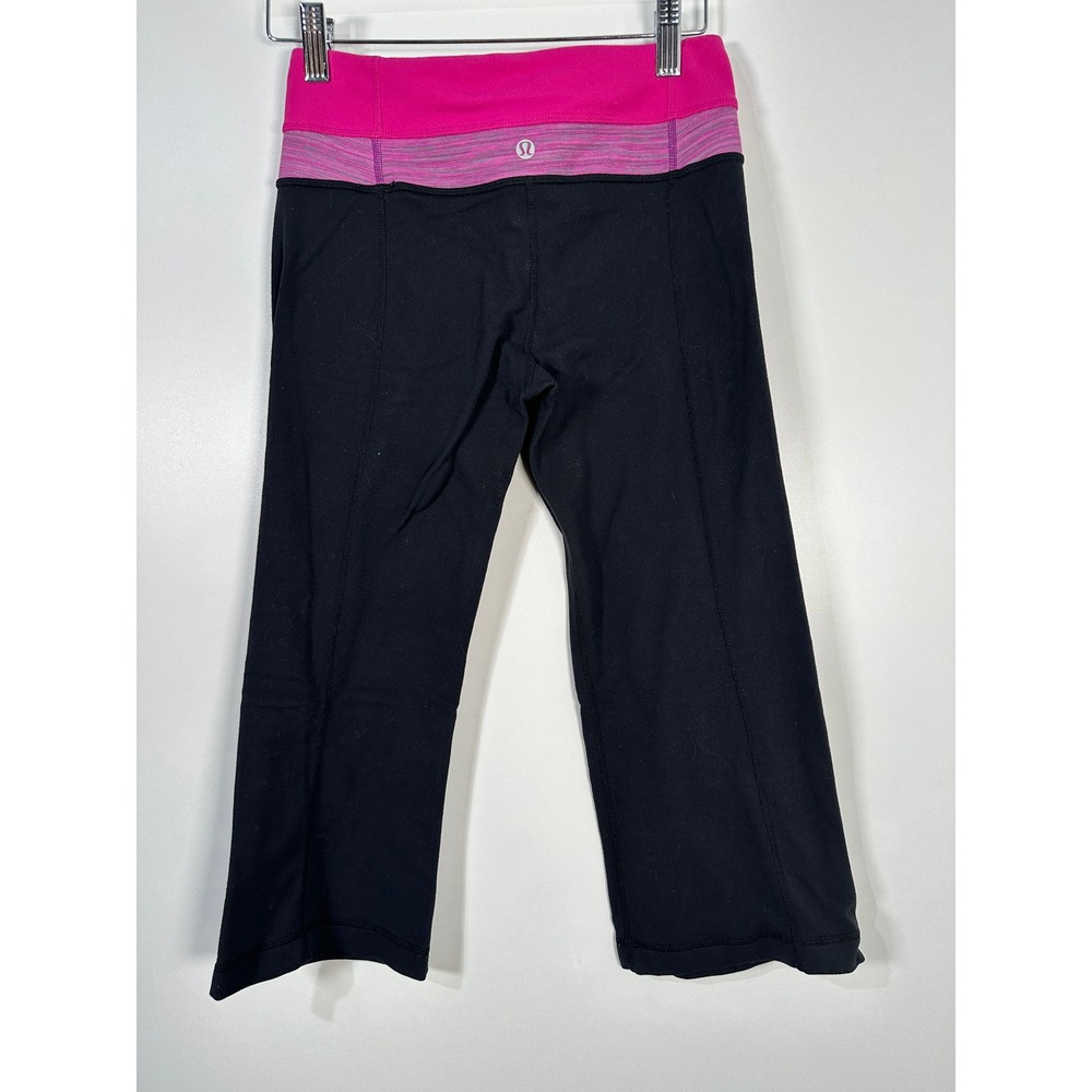 Y2K Vintage Lululemon Groove Crop Black Pink Yoga Pants Capris Size 4